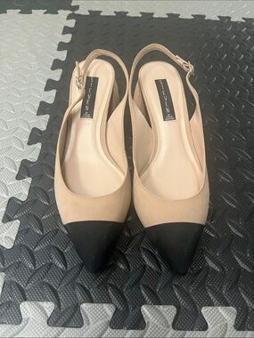 Steven by Steve Madden Beige and Black Two-Tone Slingback Pumps